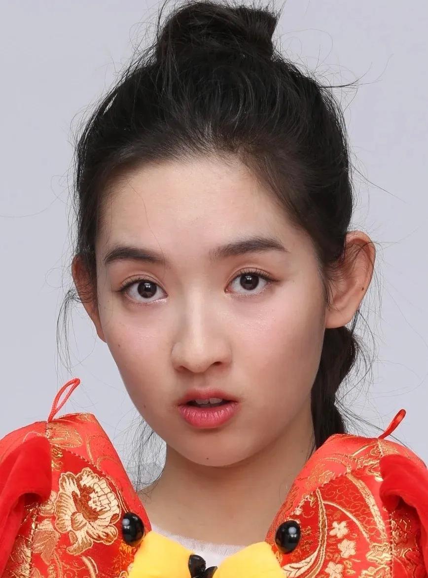 王玉雯生图，长相其实一般，但身材很好。#王玉雯写真#