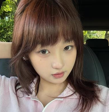 中国男篮球员杨翰森女友清空了个人社媒所有作品。近期无数人对于杨瀚森和其女友在社交