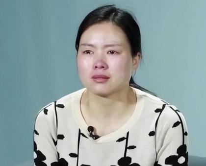 三十多年前，湖北一对夫妻，撇下5岁女儿相继自杀，不料23年后，女儿竟不顾