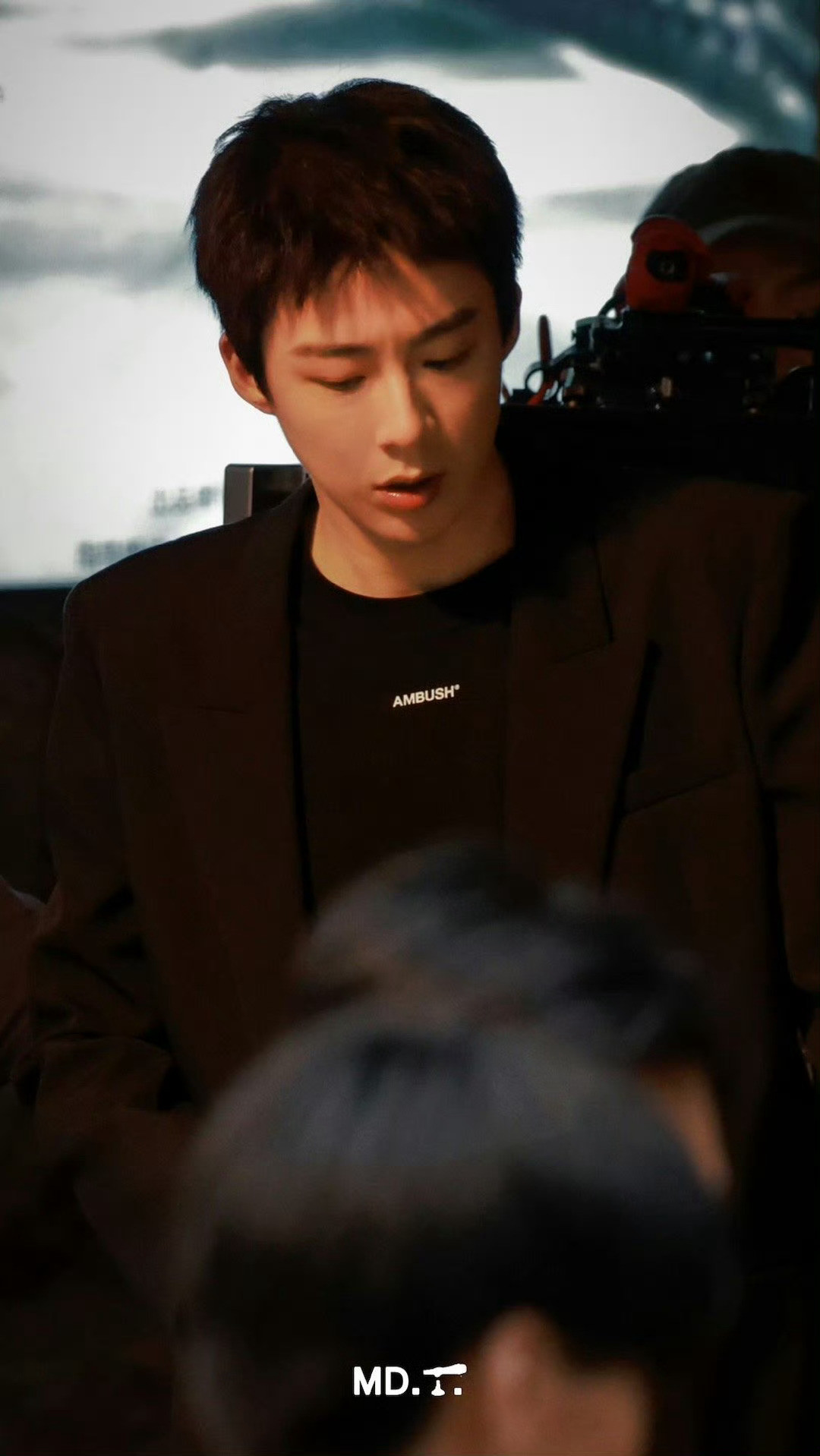 刘宇宁“小贝”造型杀疯了！利落短发衬得轮廓超优越，帅得又奶又飒，每一帧都戳在审美