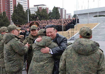 【金正恩：赴俄工兵出色完成战斗任务】#金正恩称赴俄工兵出色完成战斗任务#据朝中