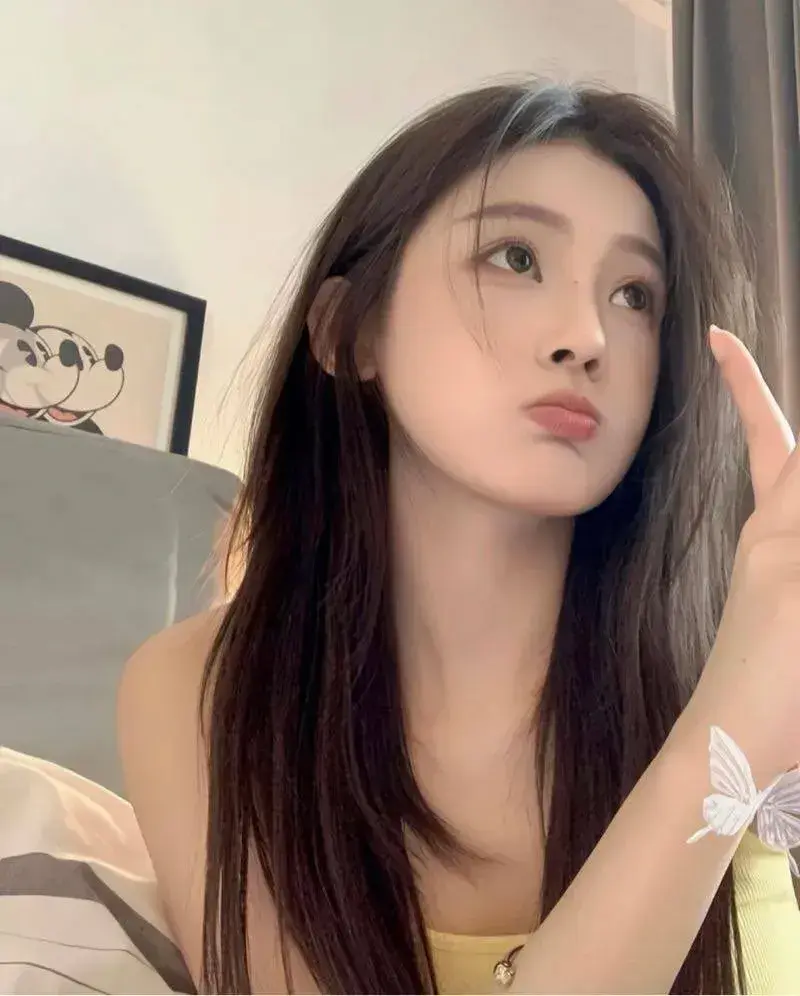 这也算的上，清纯的天花板了吧