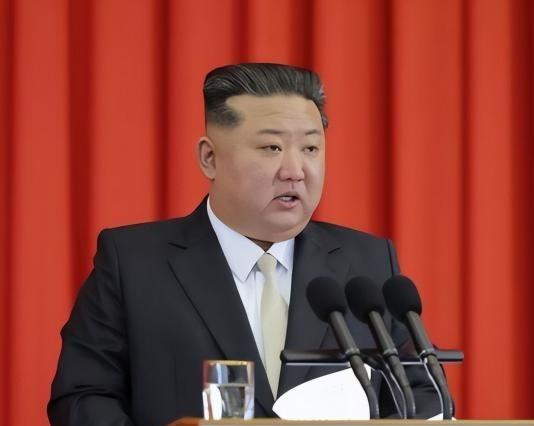 朝鲜兵出援俄，不是讲义气，是卖命换饭吃。一万个兵，一个月拿走三千万美金，全归平壤