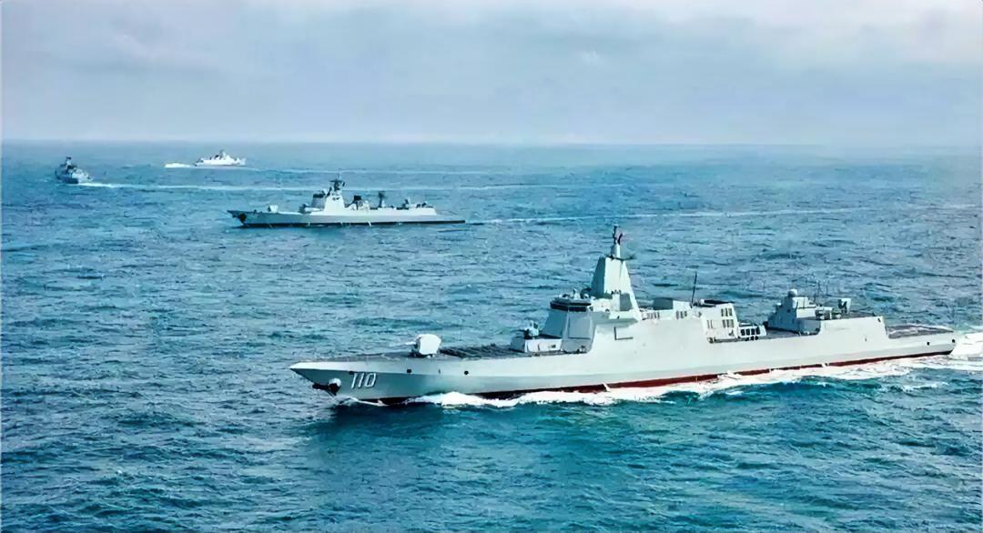 中国海军现役60艘各型驱逐舰舷号、舰名以及造船厂详览。按舷号顺序排列。055型