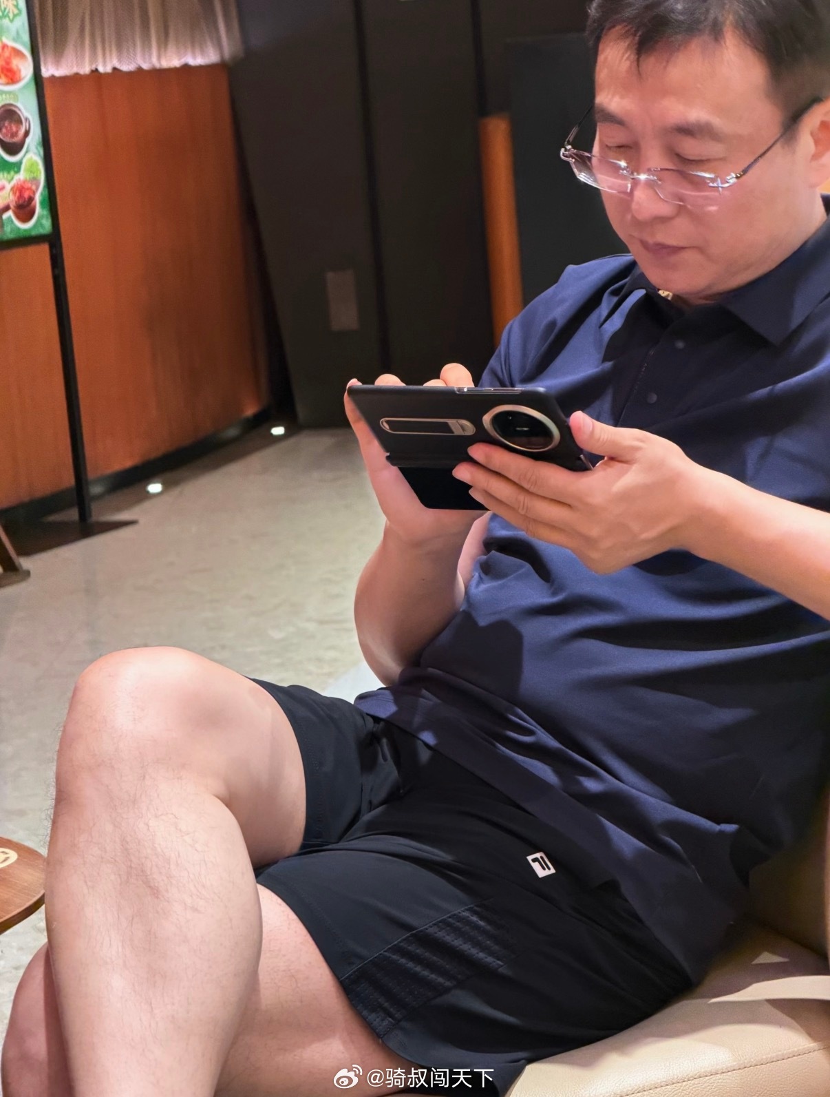 西安赛格发长通告甩锅，直言商场全程无责！6月30日当天收到通知，当天晚上店就没了