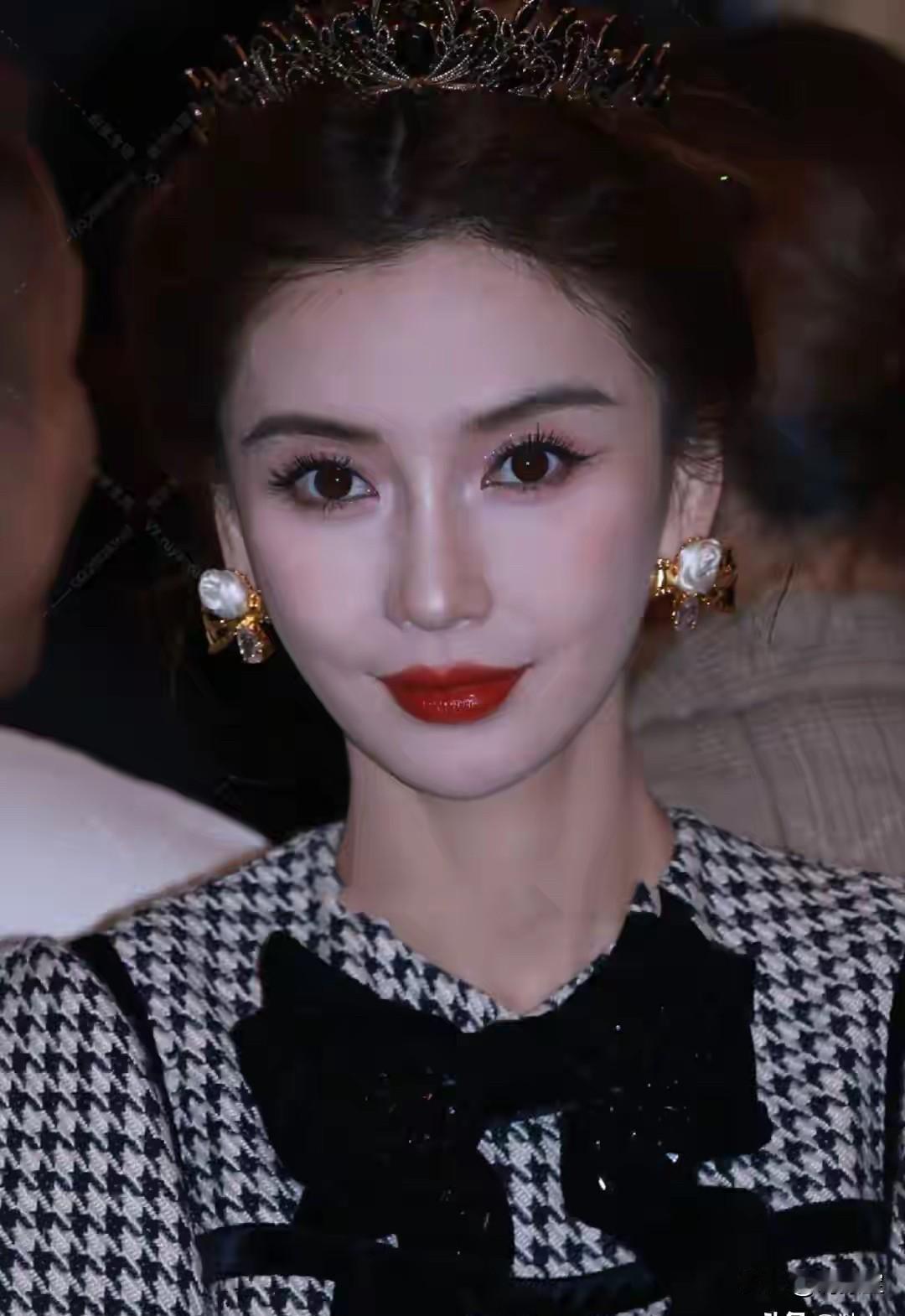 同样都是二婚，我要选杨颖今天陈伟霆官宣生子最意外的应该是杨颖何穗虽然是国际名