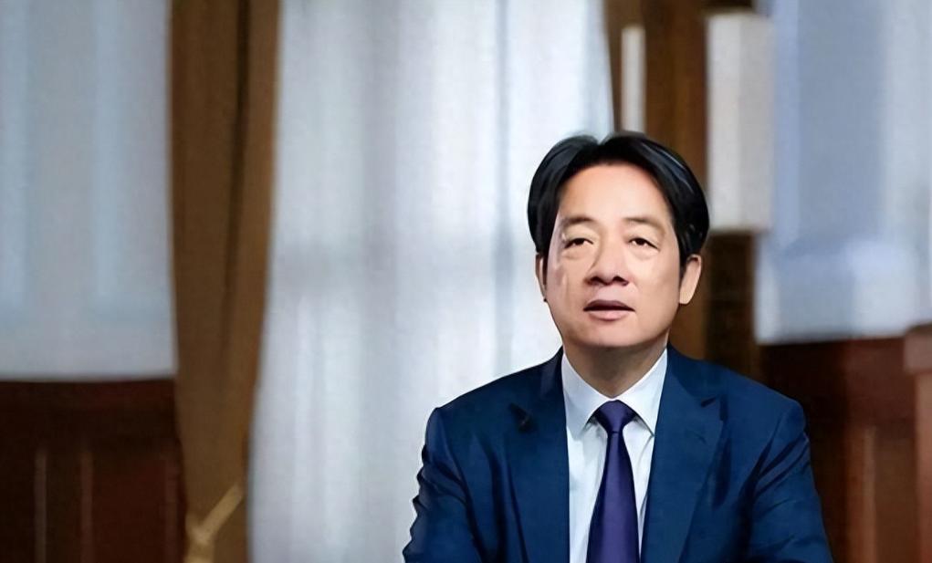 赖清德正式对国共会谈发表看法！台媒报道，赖清德昨天在民进党中执会上叫嚣称：“过去