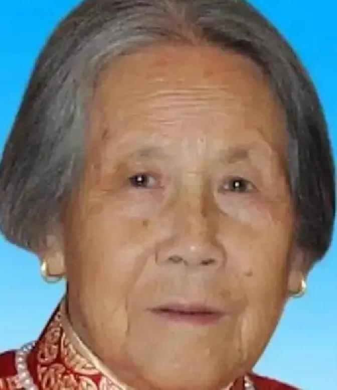 1965年，陈永贵的第一任妻子李虎妞去世后，经人介绍，昔阳县大寨村妇女宋玉林成为