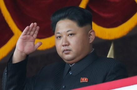 重磅！金正恩再出大动作：数千朝鲜军人赴俄支援，俄朝军事合作再升级！