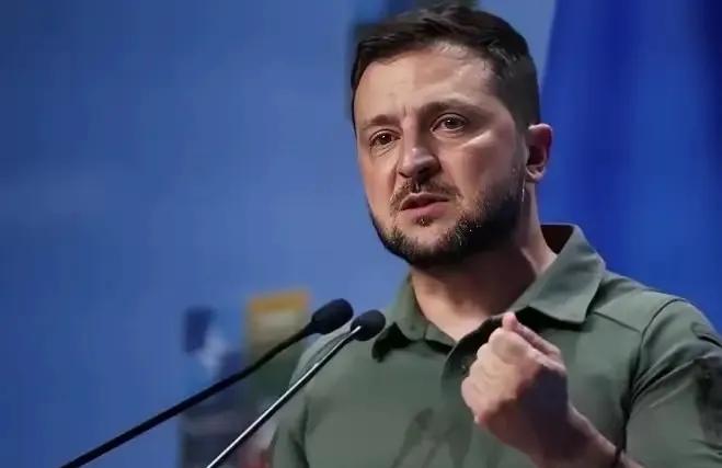 乌克兰总统泽连斯基彻底绝望了！不是因为他丢了乌东四州，也不是因为没有得到美