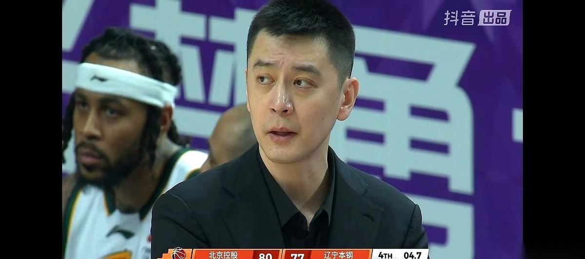 我跟你说，今晚这球，差点没被廖三宁那小子给气死！16个助攻啊！哥们儿，你这是要