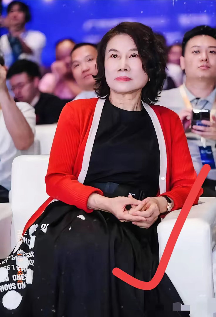 格力创办了技工学校，暴露了三个真相：1、现在大学里面培养出来的大学生，企业根本很