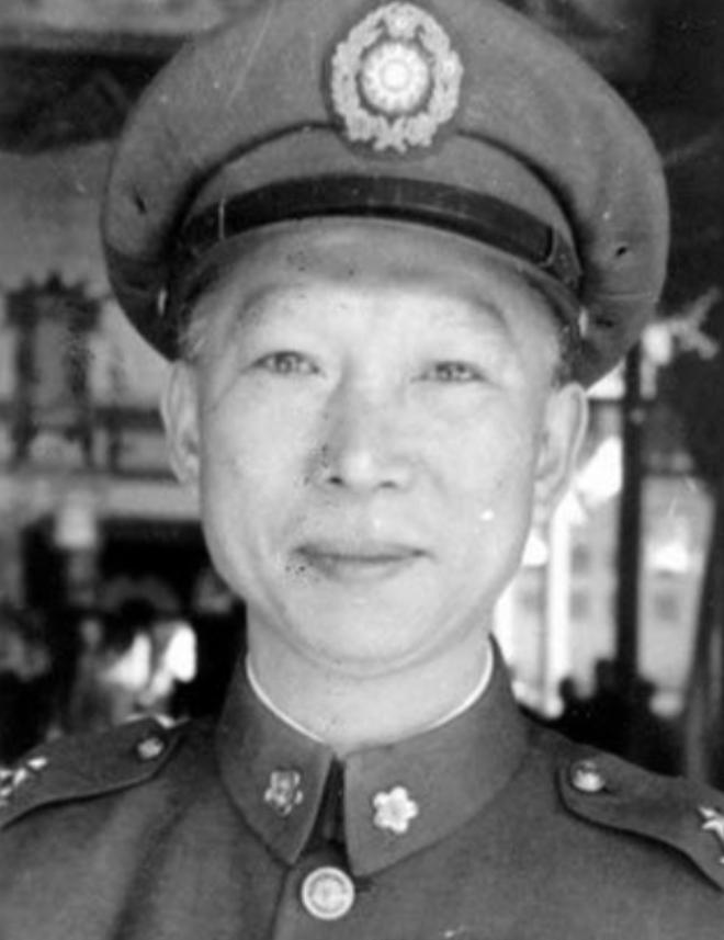 1993年，97岁的薛岳被送上法庭接受审理。面对法官的询问，他安静了很久，之后开