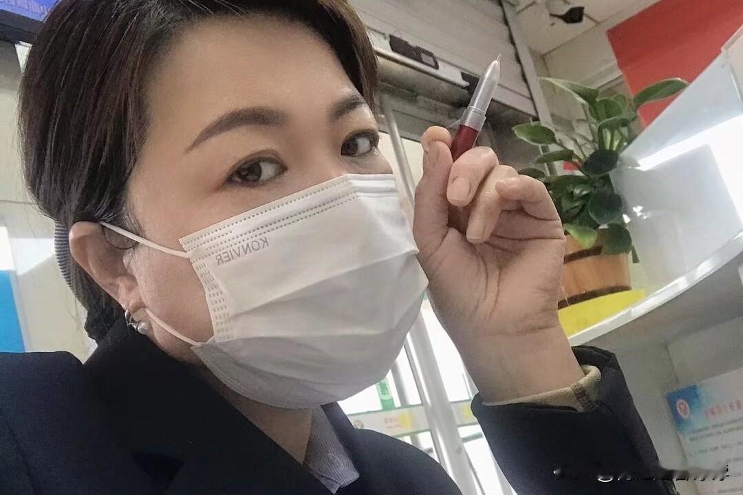 感觉有些都是银行存款很基本的常识，但是有的人竟然还不知道，这就是隔行如隔山吧。