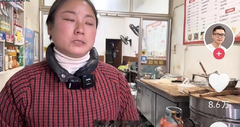 烧饼姐姐潘晓梅现状个人生活：因过度扶持弟弟与丈夫离婚，放弃孩子抚养权，孤身一人