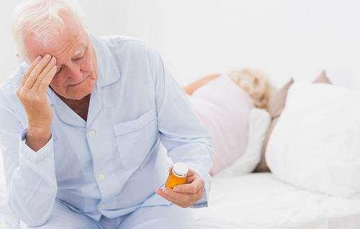 老年人失眠怎么办? 快用这6个小方法