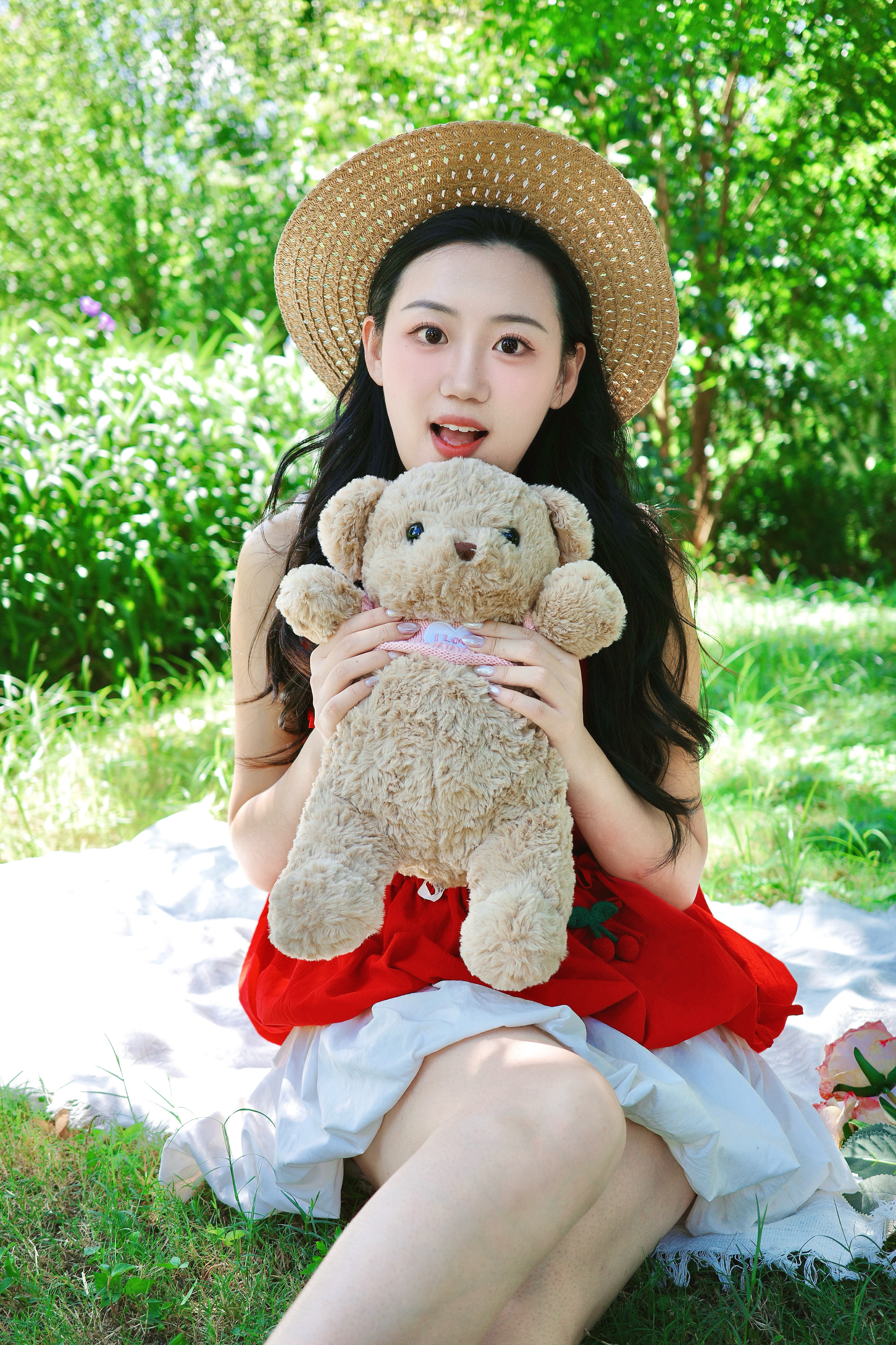 晒！太！阳！🧸🍅🍀😉午休的空档去公司门口快速给自己拍一组现在的天气拍照