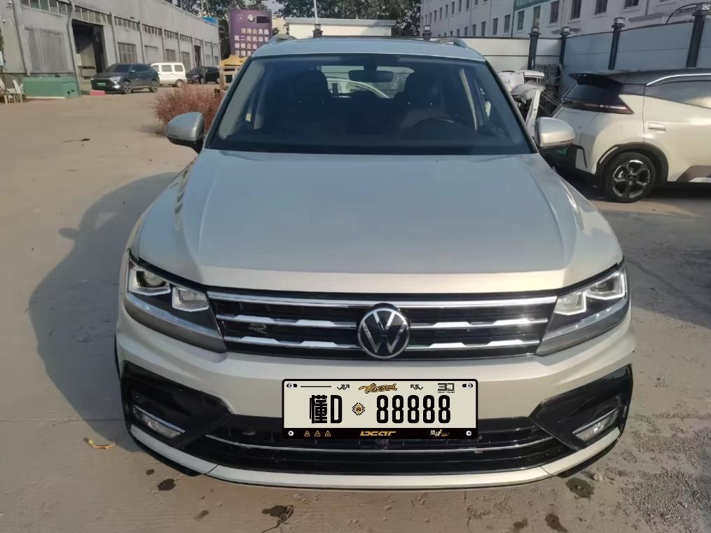预算卡在15万块钱，想入手一台空间宽敞的二手合资家用SUV，很多人都会纠结二手途
