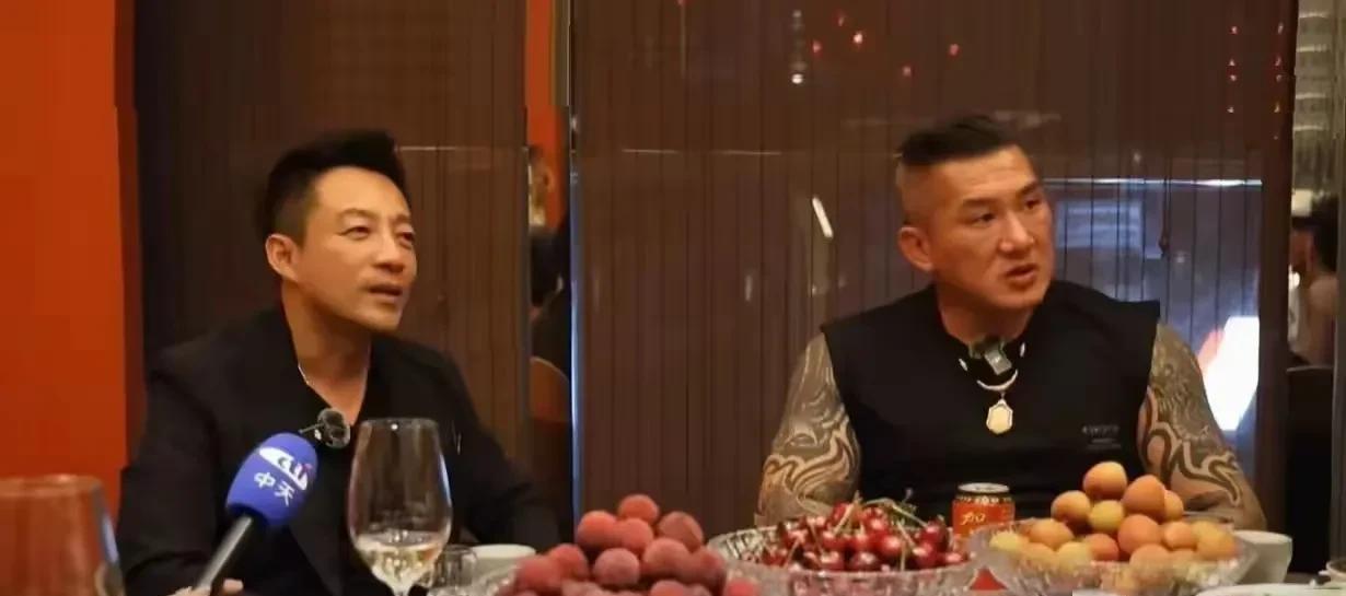 汪小菲至少在10年婚姻里不纹身，不吸吸，不躺平，不被污染……而且有事业心这些都是