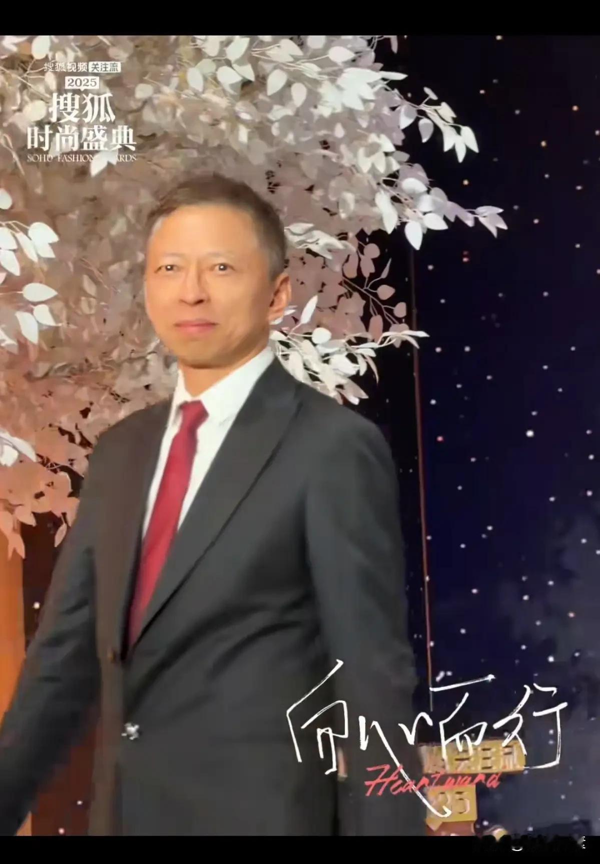 说起大佬，马云，王健林，许家印等，哪个不比张朝阳风光。然而，马云被约谈后低调隐身