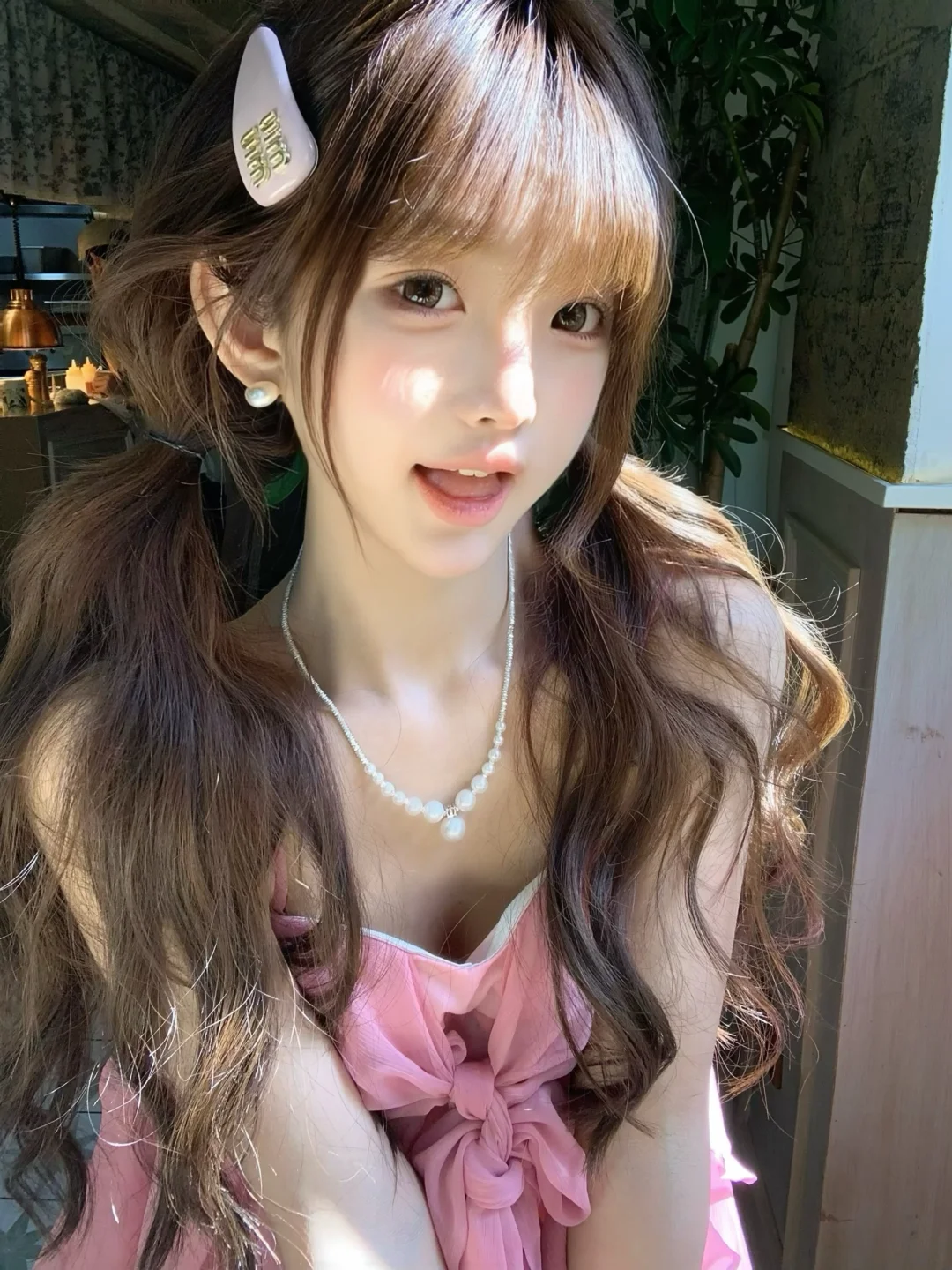存一些美萌感拍照姿势📷