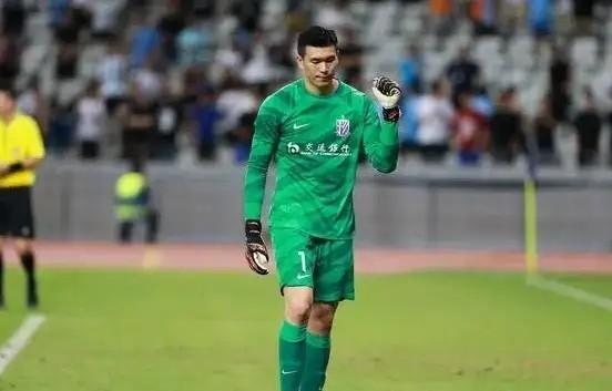 早说了本土教练当中国国家队难免会讲人情世故，容易引发争议。新一期国家队集训名单出