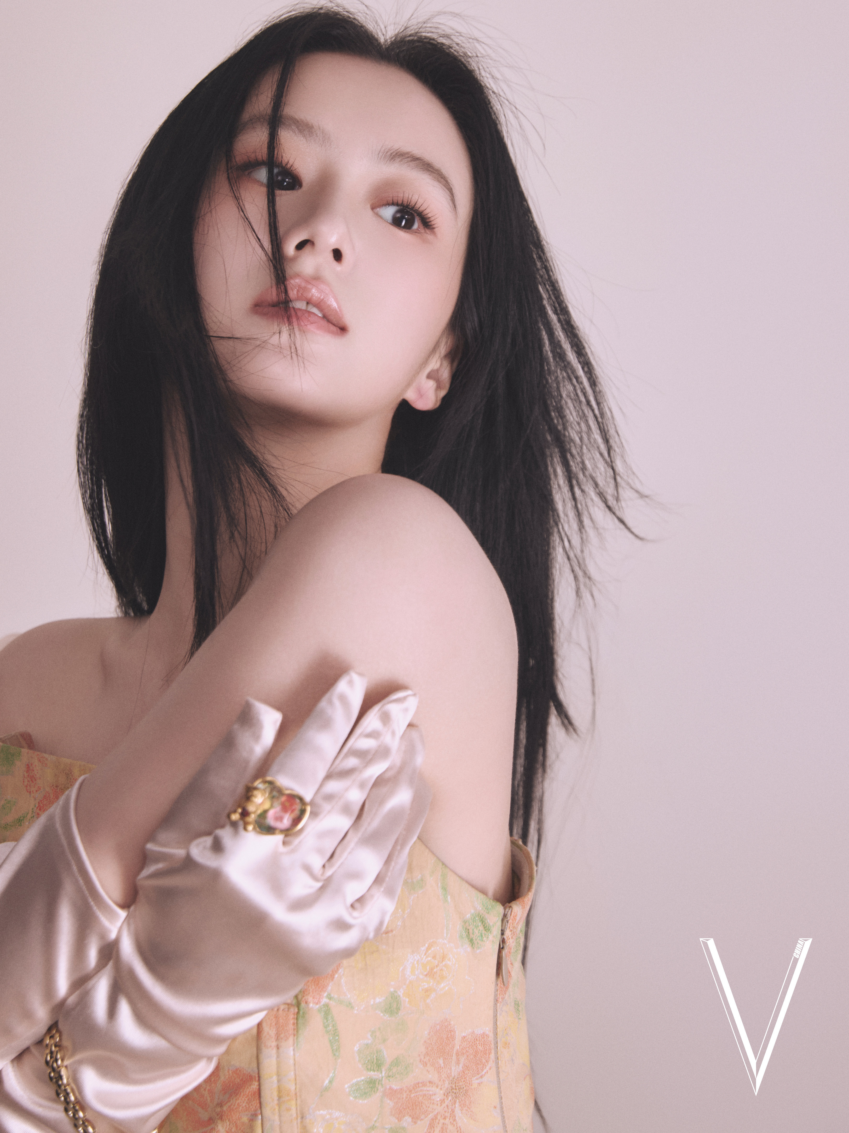 包上恩✖️V中文版封面