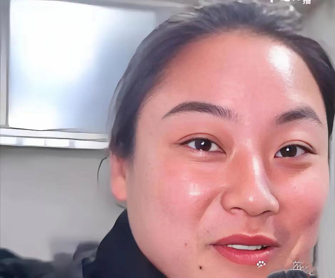 最强“扶弟魔”掏空全家，结果被凉透了心…安徽滁州的潘晓梅，摆摊卖烧饼整整1