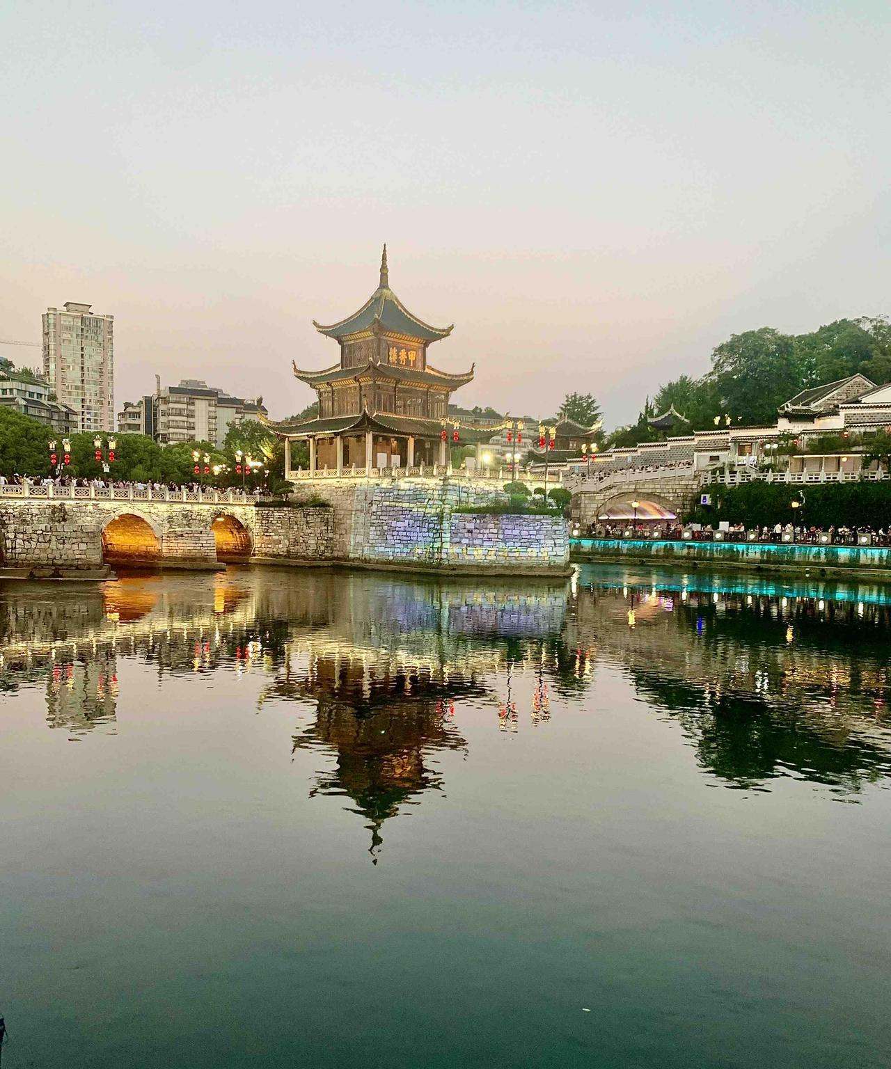 贵州六天行程马上结束了，今日返京。贵州旅游一直是我计划之内的，但因各种原因一推