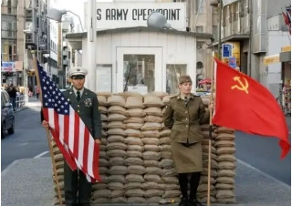 为什么说估计是中国正在让美国成为下一个苏联？ 这么说吧，可能正是因为美国对中