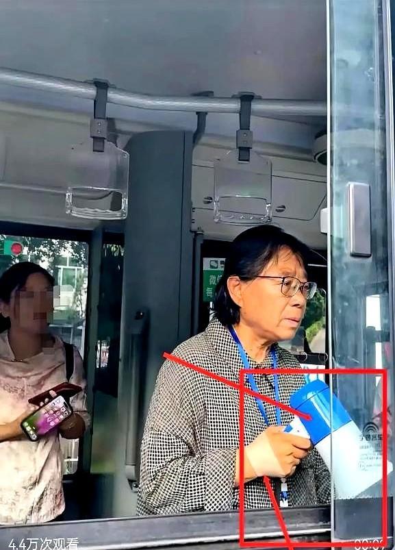 之前看到一个采访，记者问张桂梅送考马上第15年了，打算送到什么时候呢？张老师说