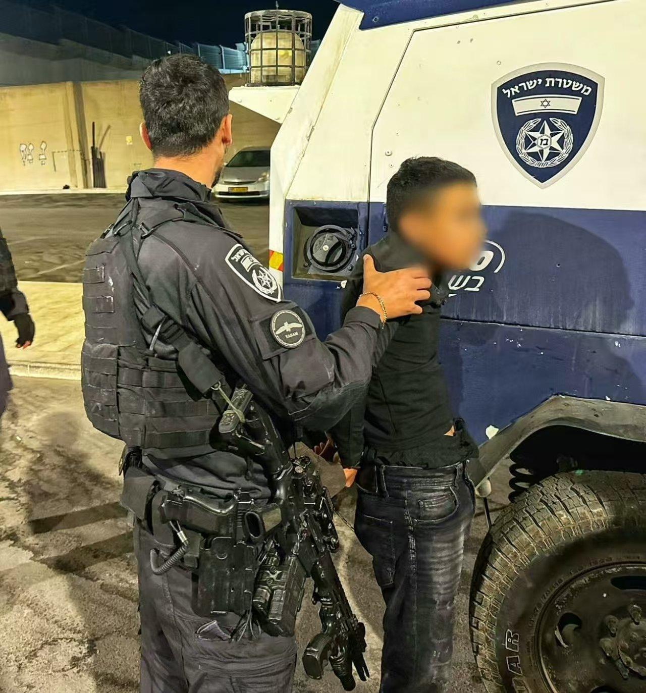 加沙地区人质交换被释放的,一名16岁巴勒斯坦少年,再次被以色列军警逮捕!这名巴勒