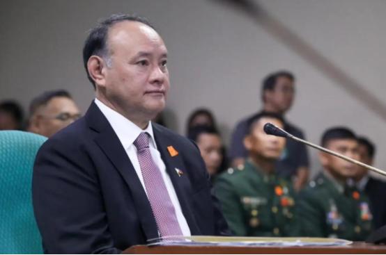 6国已派兵过南海，菲防长通告中国，不许出手，中方直接喷射水炮 12号那天，