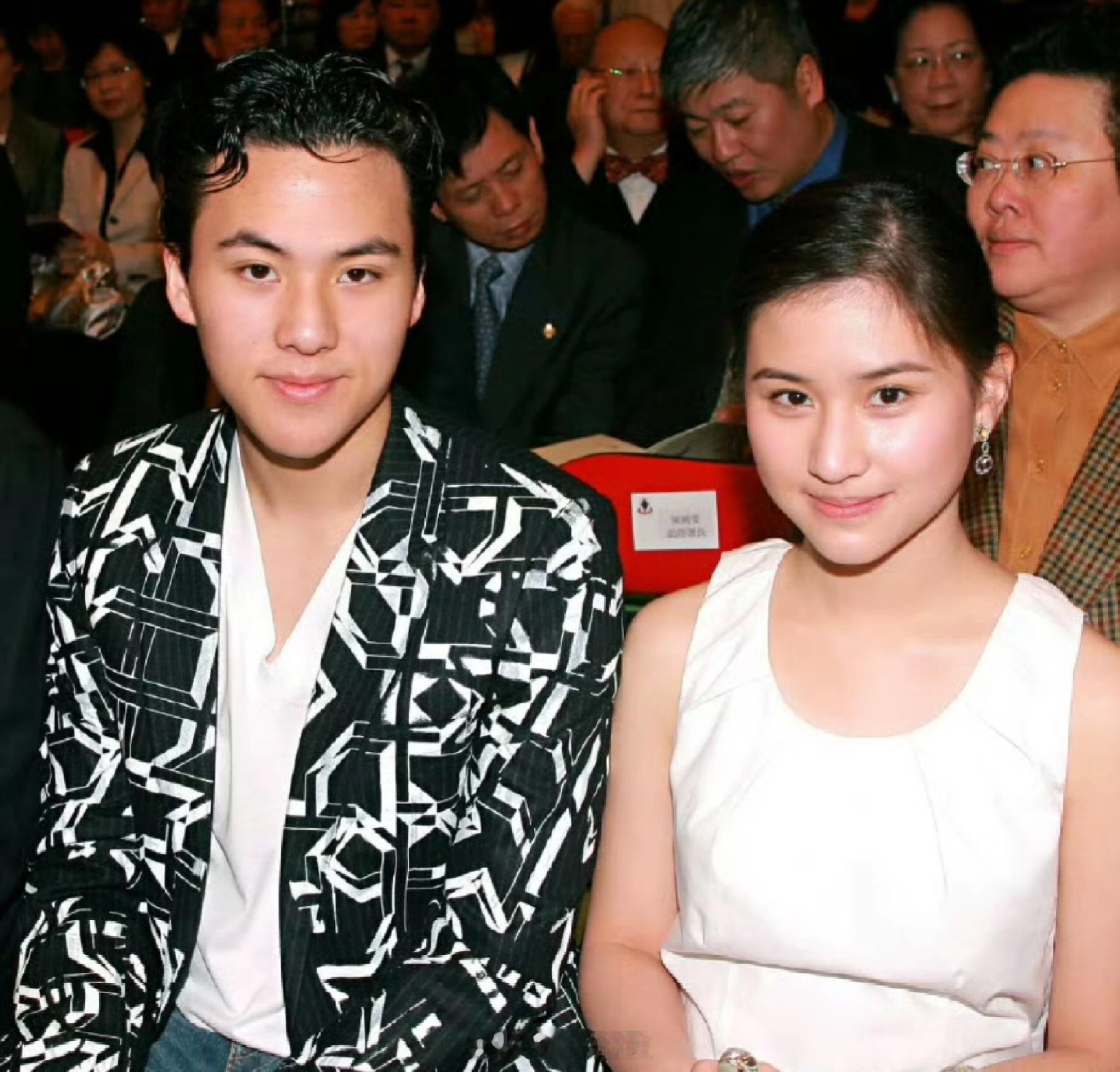 何超莲，坦言自己其实很穷何超莲，坦言自己其实很穷自己所经营的产业，都属于亏损状态