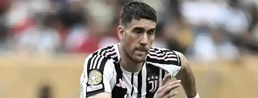 别聊土豪了。意甲最狠的买家，今年冬天只花了3000万。他们甩掉几个用不上的替