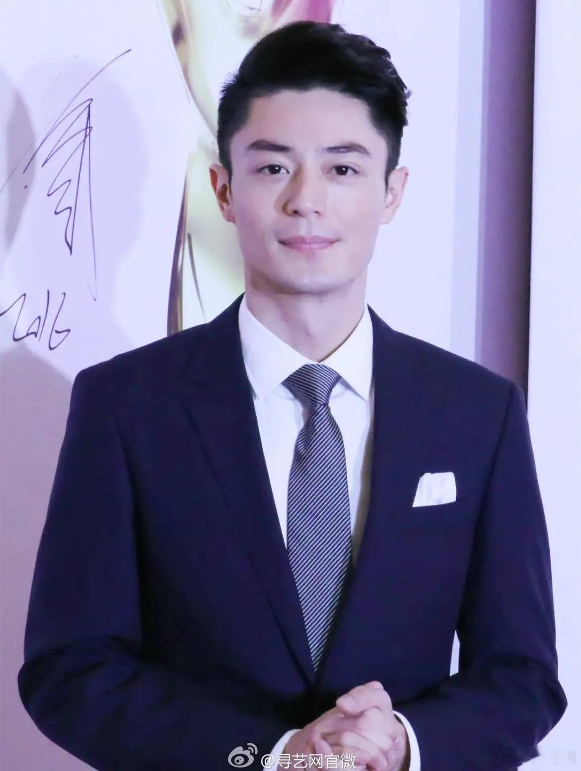 1.霍建华从未做过医美，他非常怕麻烦，一块肥皂洗全身。2.阚清子之前拍过鬼片，在