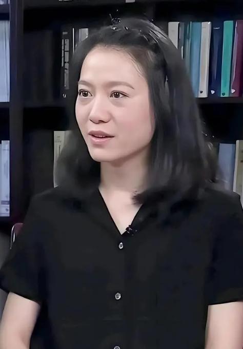 大家都以为翁帆只是得到了清华公寓的使用权，殊不知杨振宁留给她的，并不是房子，而是