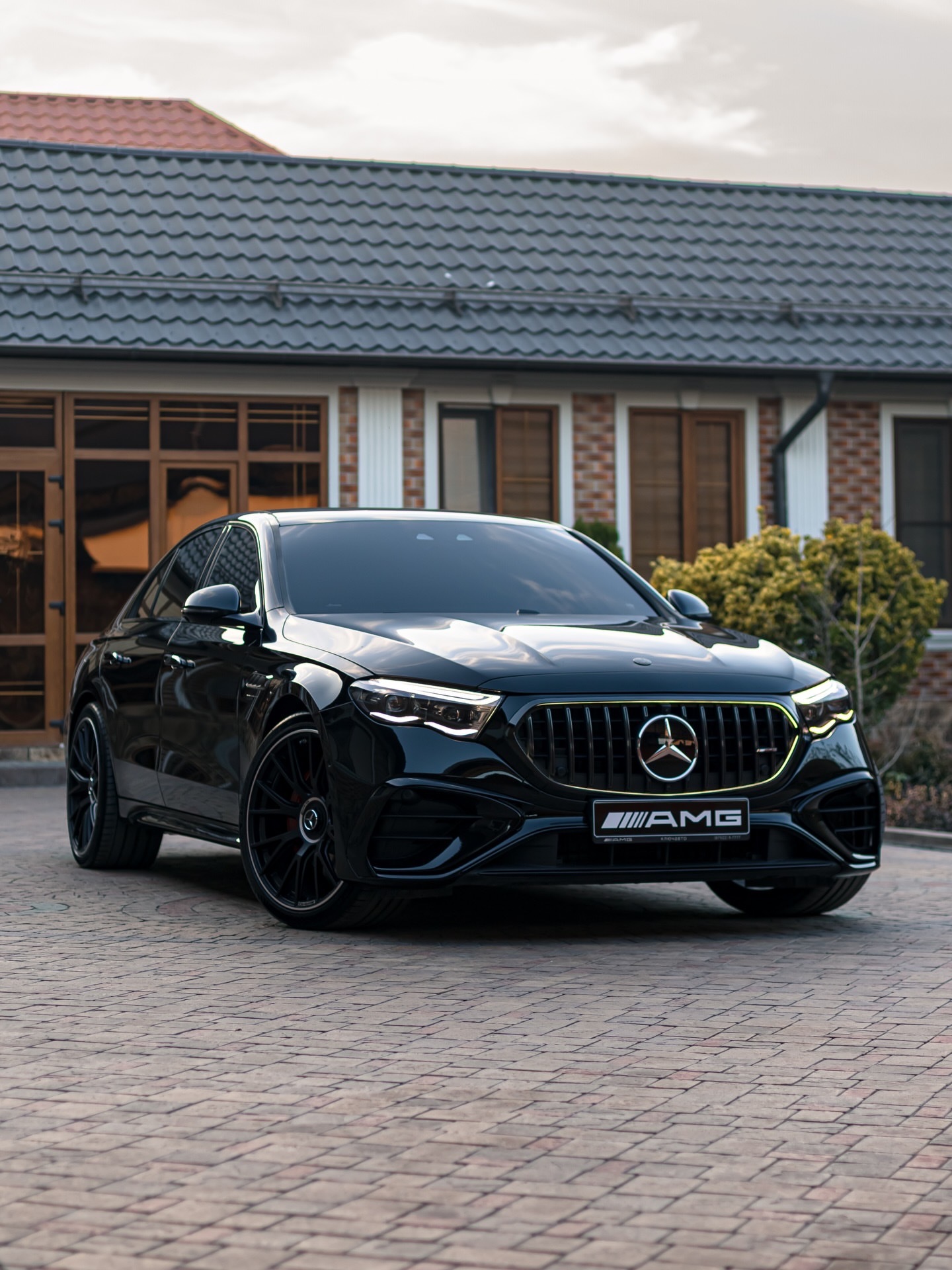 🔹梅赛德斯-奔驰W214AMGЕ53🔹最大配置「AMG性能」•2024年