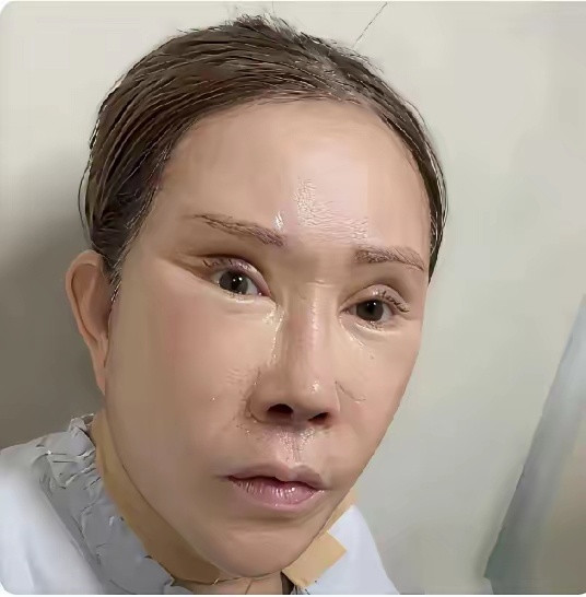 “世界上最坏的9样东西”1、烟:花钱买病，既要钱又要你的命。2、酒:喝的时候开心