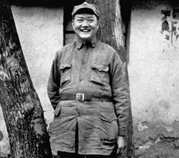 1941年，新四军击毙了100多名日军，不久，日军前来讨要尸体，罗炳辉淡淡一笑：