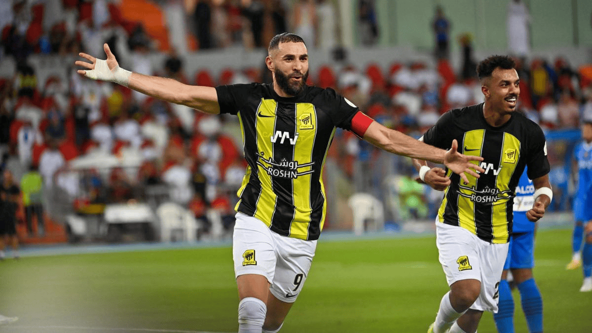 FM: 本泽马未获吉达联合续约合同, 明夏合同到期成自由球员