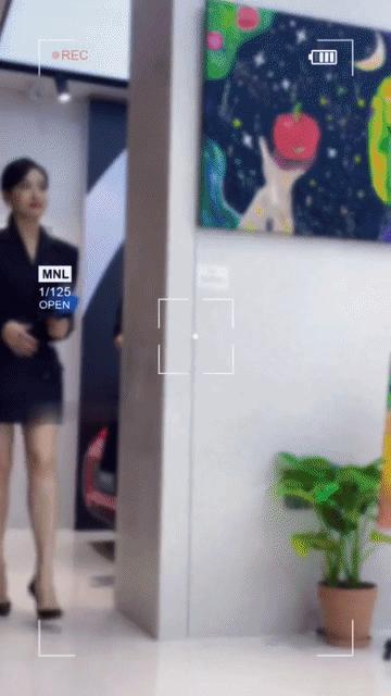 宋茜这腿才是正常的好看的腿吧，健美又匀称，可能这腿以娱乐圈的标准来看会有点粗，但