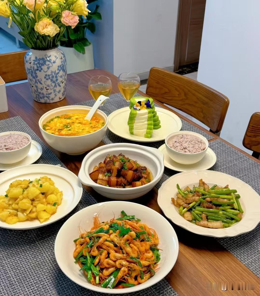 婆婆去世多年，公公查出梅毒弱阳，我瞬间胃口全无，老公却一脸淡定，真是绷不住了，这