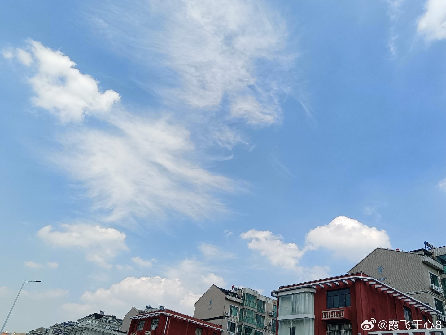 #手机摄影#秋云是绘画大师，挥洒风采万千​