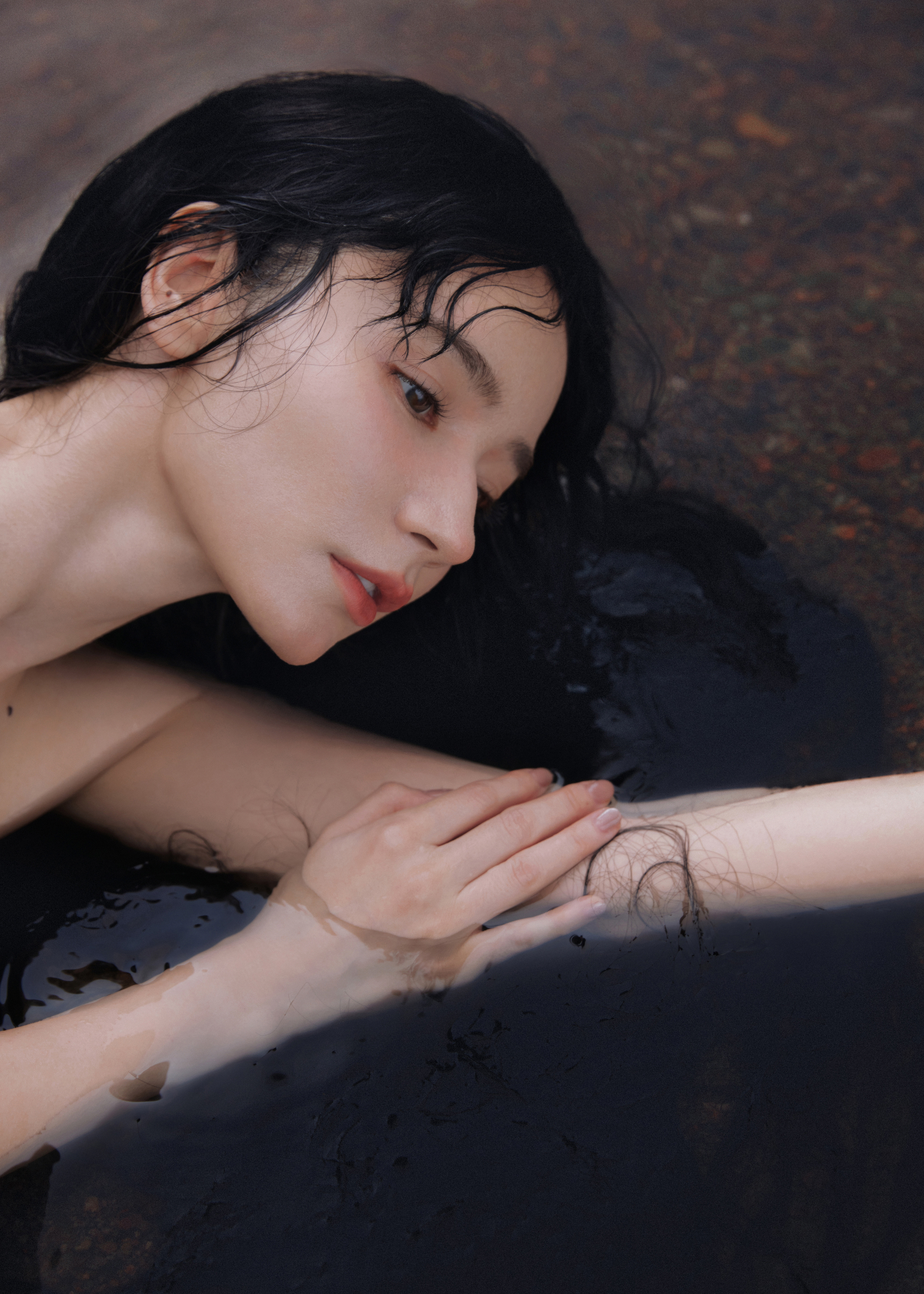 代斯旷野山涧大片：于斑驳绿意间，寻找自在清风​​​