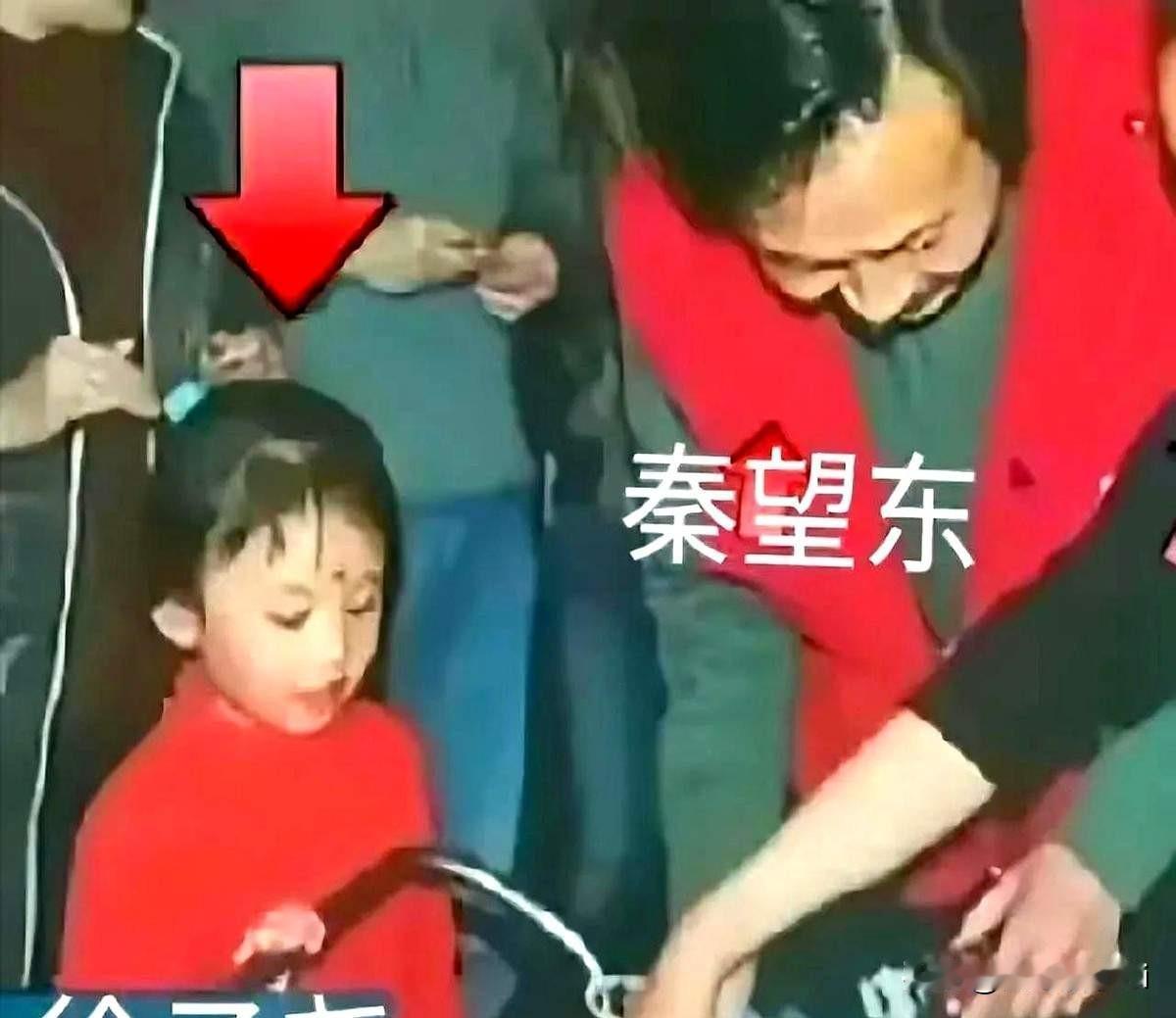 许子尧的外公评价刀郎，说刀郎能走到今天，音乐是他的生命，生命是他的音乐。特别是我