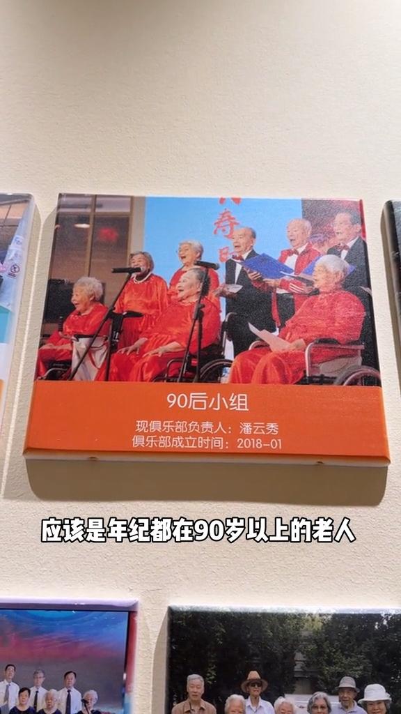 移民英国的港人发文宣布自己已回流香港。更踩英国是个垃圾国家，称英国是第三世界国家