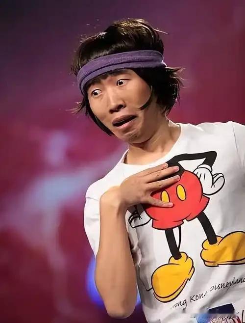 最近流出一段杨迪与沈梦辰后台的视频，疑似争执。也有的说是二人开玩笑，但是看沈梦