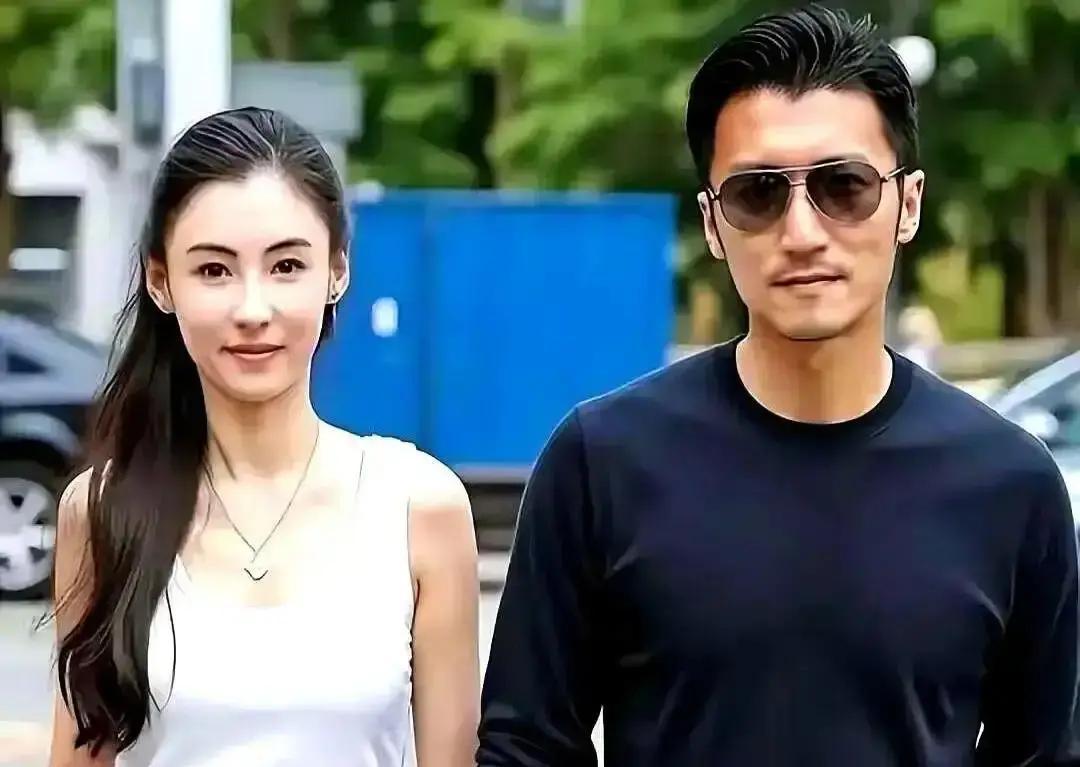 一年只见10次，47分钟Lucas16岁生日，谢霆锋人没到场，托助理递来