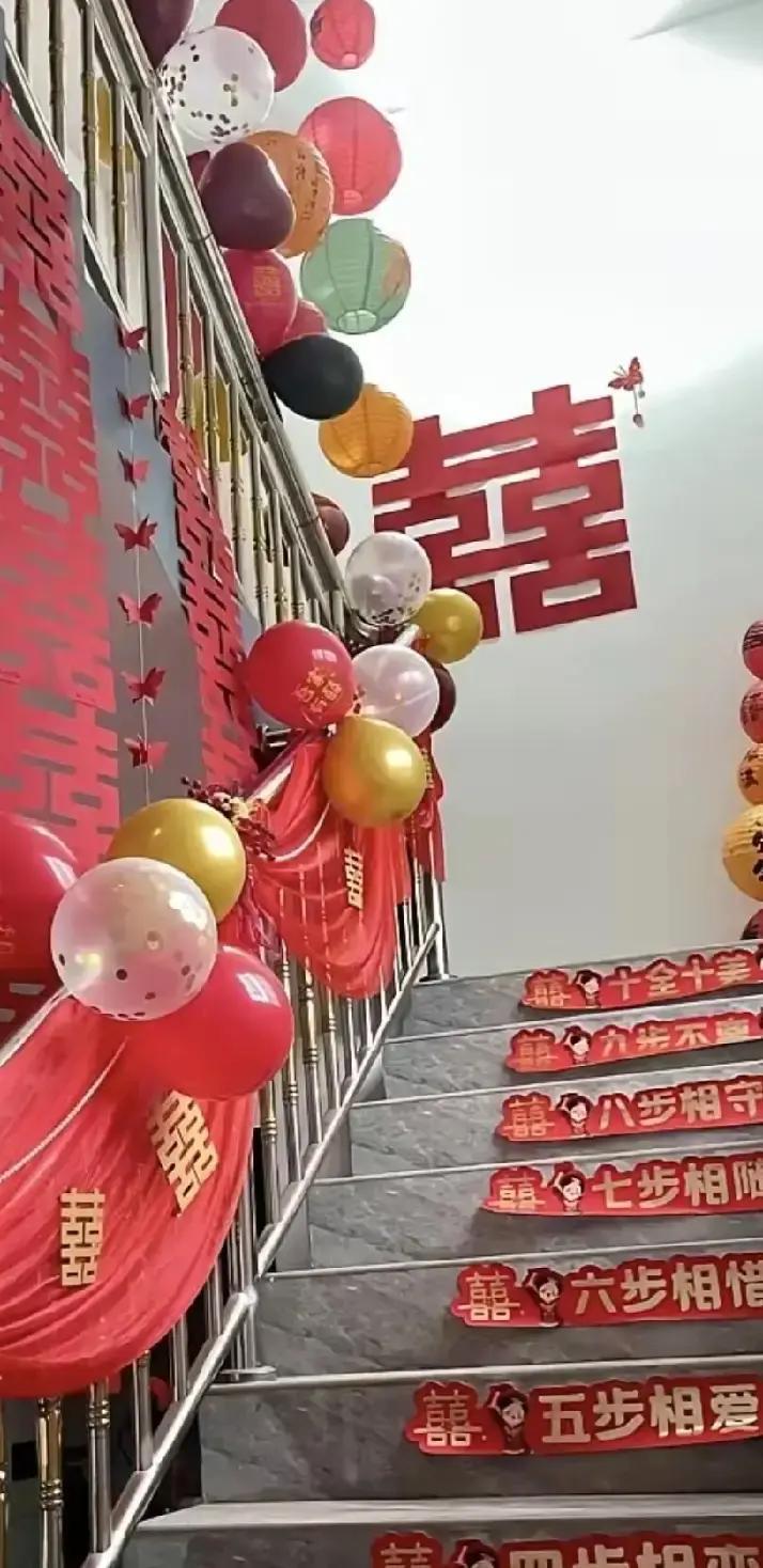 新婚夫妇的“床”之争：家庭边界感的现代冲突